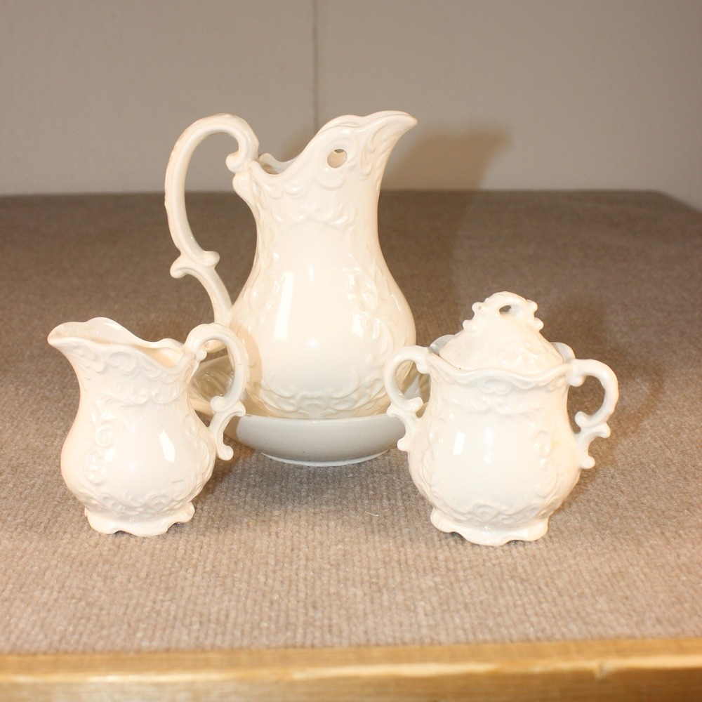 Napcoware Japan White Ceramic Pitcher Basin Sugar Creamer Set C-7106 C-7108
